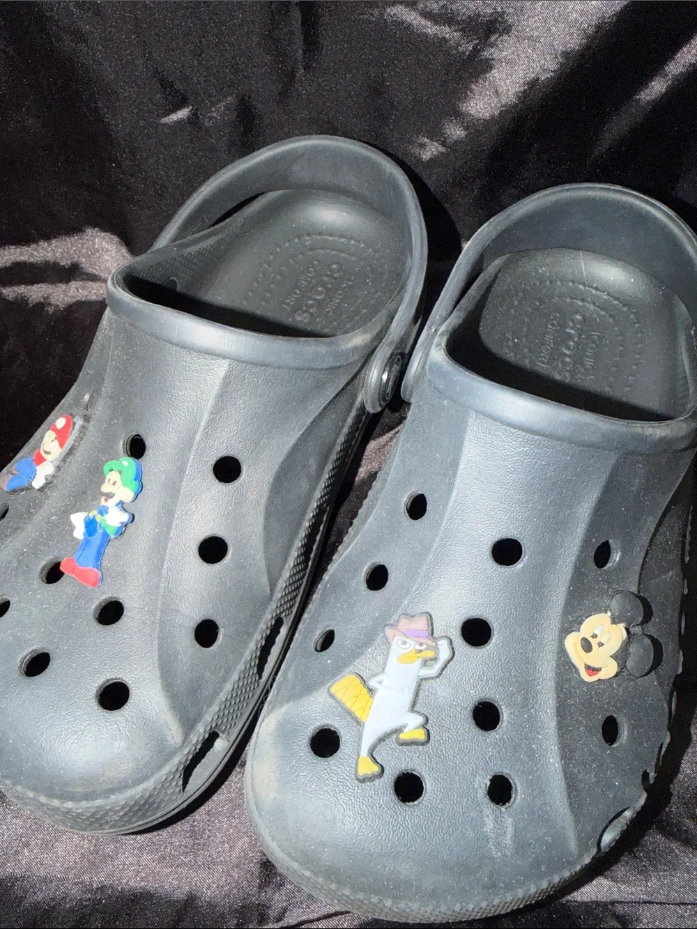 CROCS Black Kids Clogs with Cartoon Charms